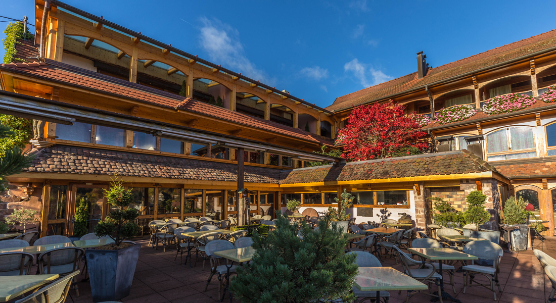 AUBERGE DE LA MEUNIERE : LE CHATEAU EN PRIME