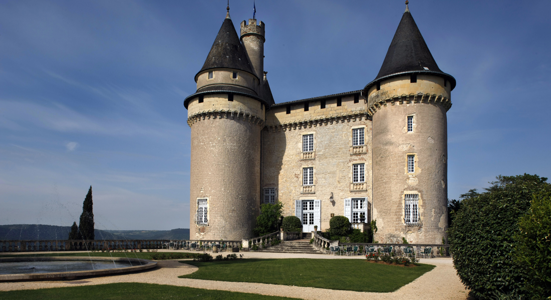 CHÂTEAU DE MERCUES : CAHORS VOIT ROUGE