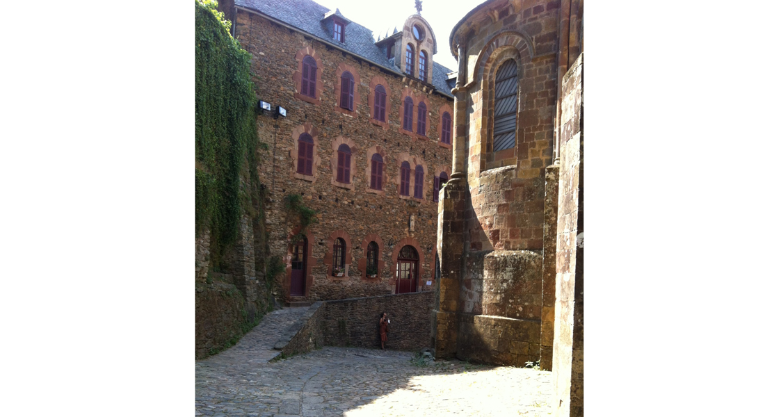 HOTELLERIE SAINT NORBERT : SUR LA ROUTE DE SAINT JACQUES DE COMPOSTELLE 1