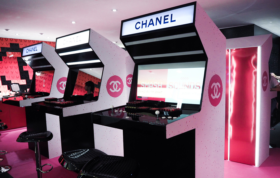 La salle d’arcade de la maison de luxe Chanel : Chanel Coco Game Center