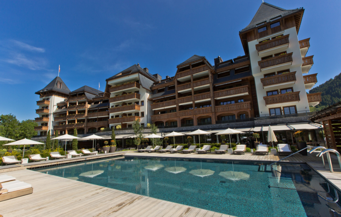 Un séjour de luxe au sein du prestigieux hôtel The Alpina Gstaad