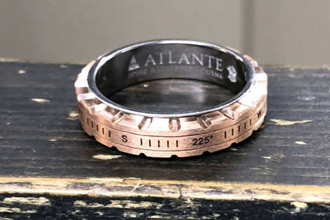 Atlante-une bague-talisman