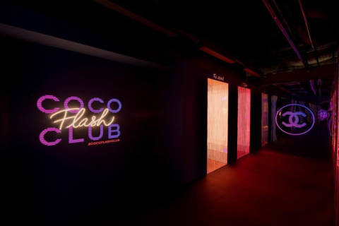 La marque de luxe Chanel ouvre un nouveau pop-up : le Coco Flash Club