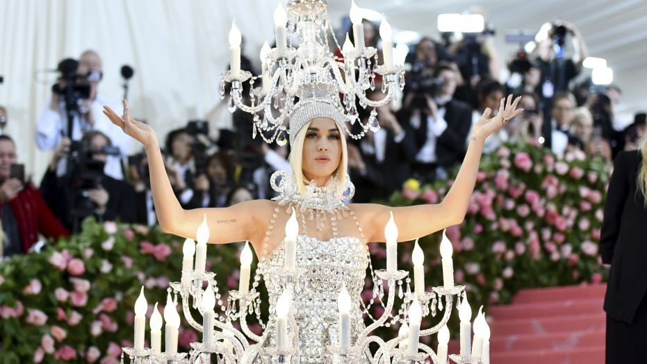 Katy Perry met gala 2019