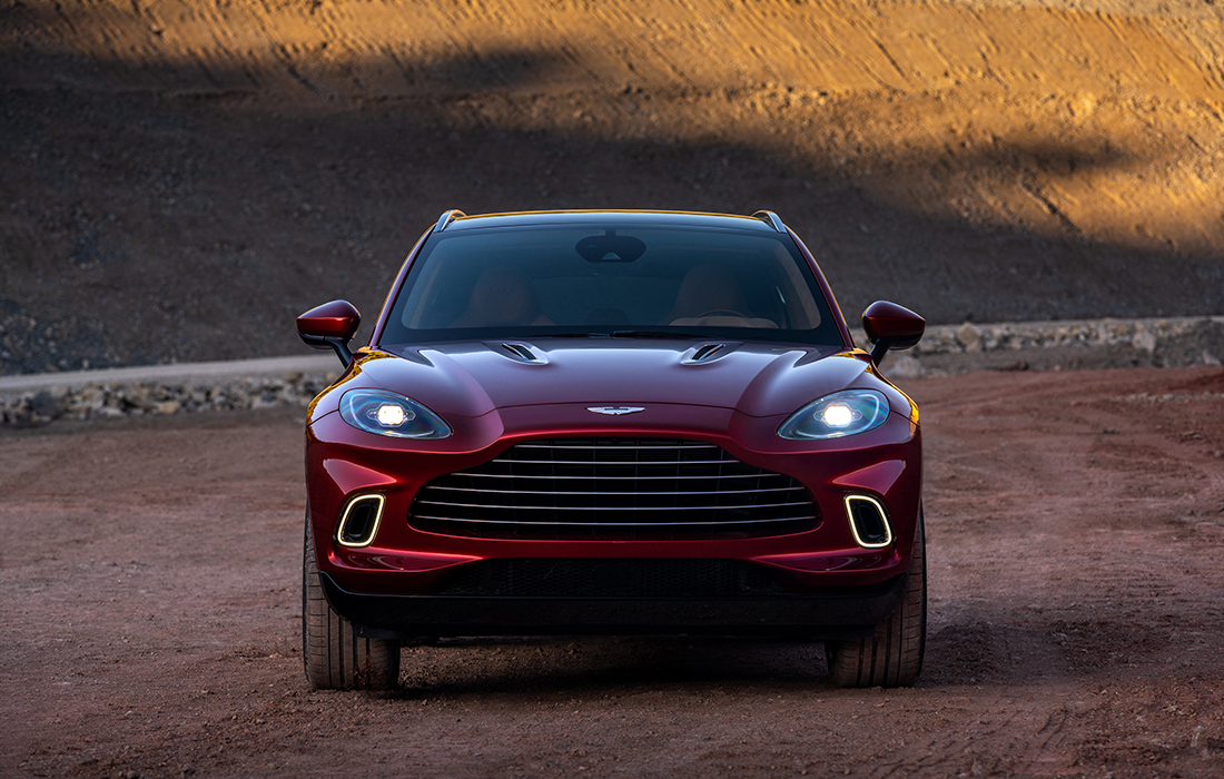 Aston Martin dévoile sa DBX : un SUV avec l’âme d’une voiture de sport