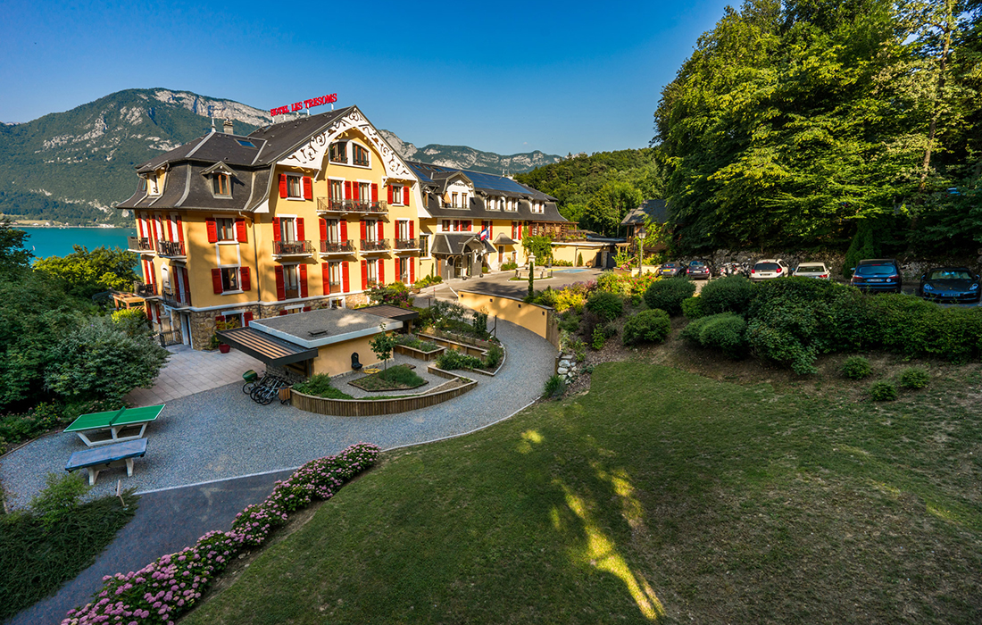 L’Hôtel Trésoms à Annecy propose une expérience unique dans un cadre riche en histoire