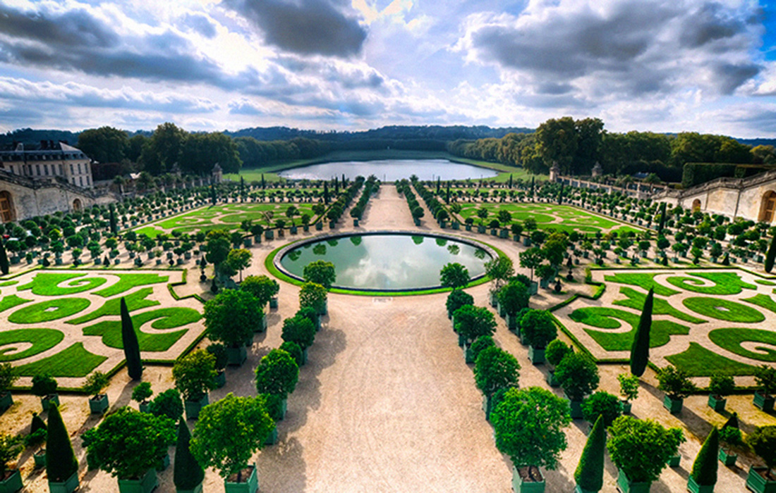 Le Grand Contrôle Versailles : Un hôtel unique au monde !