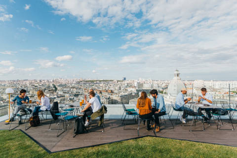 Le nouveau rooftop Laho, une parenthèse végétale avec vue à 360° sur Paris
