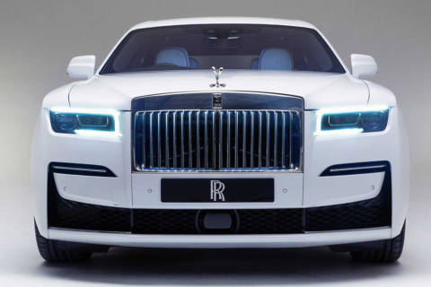 La Rolls-Royce Ghost : un nouveau modèle entre performance et design innovant
