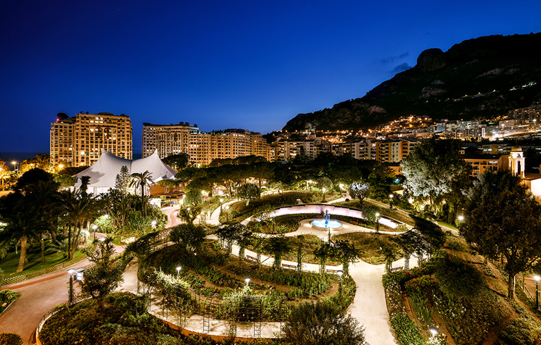 Le Columbus Monte-Carlo vous accueille dans une ambiance chic, tranquille et luxueuse