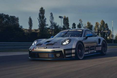 luxe-infinity-porsche-gt3-cup-1