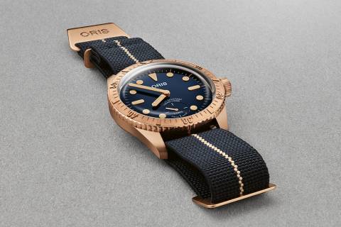 luxe-infinity-Oris_carl-brashear-cover