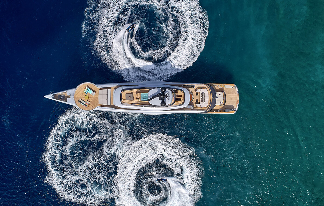 L’Admiral Geco Yacht : un superyacht personnalisé au design impressionnant