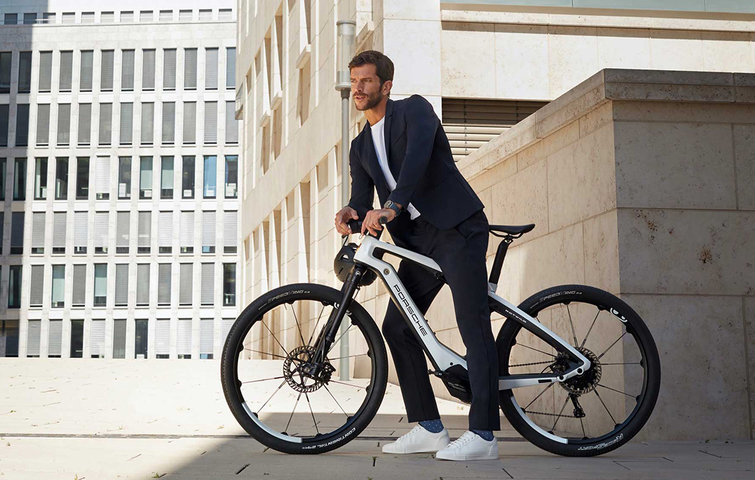 eBike Sport et eBike Cross : les deux vélos électriques de luxe dévoilés par Porsche