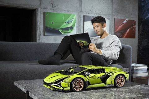 LEGO dévoile une version taille réelle de la Lamborghini Sian FKP 37-4