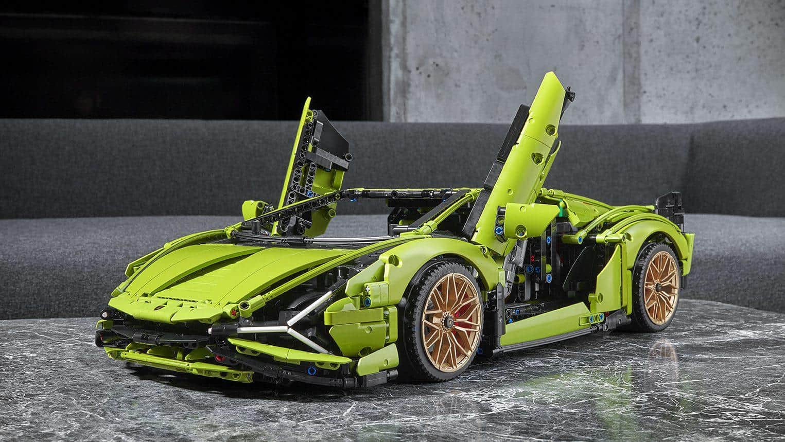 LEGO dévoile une version taille réelle de la Lamborghini Sian FKP 37-4
