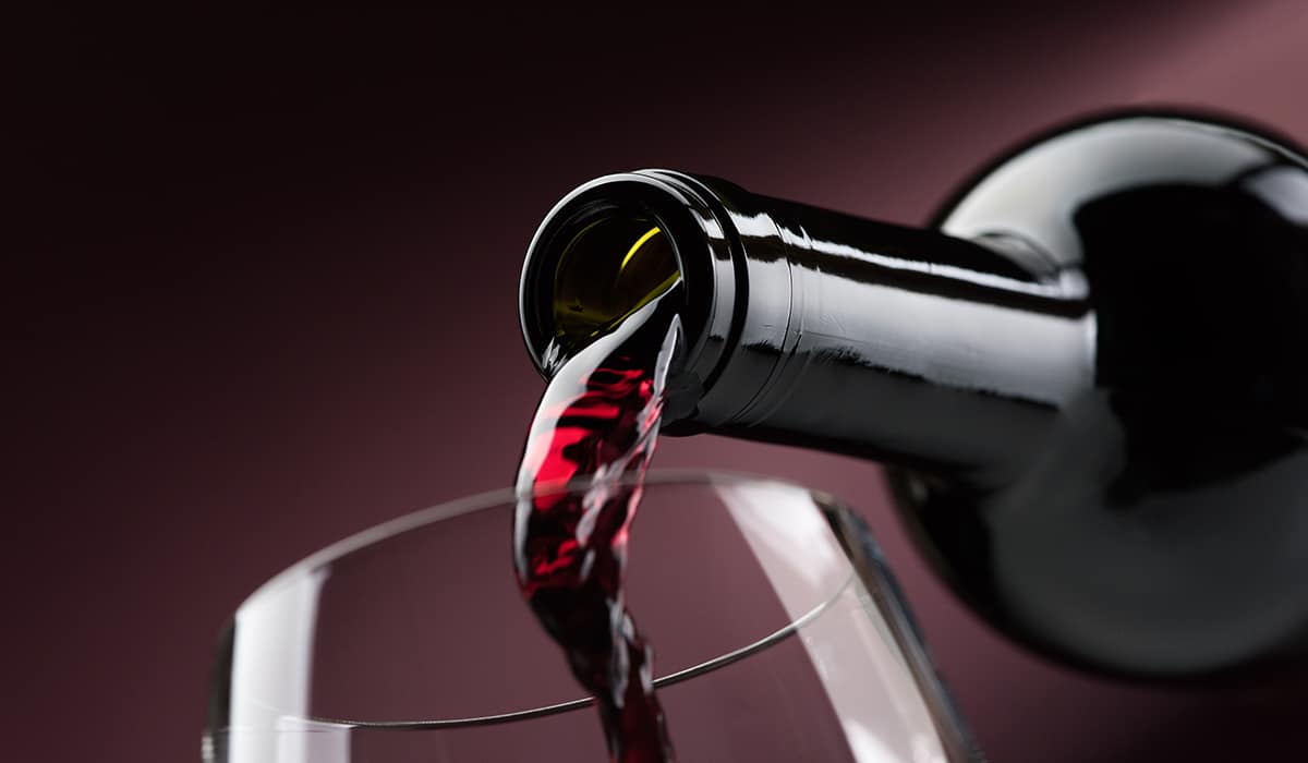 Le Bordeaux et le Bourgogne : les vins en déclin ?