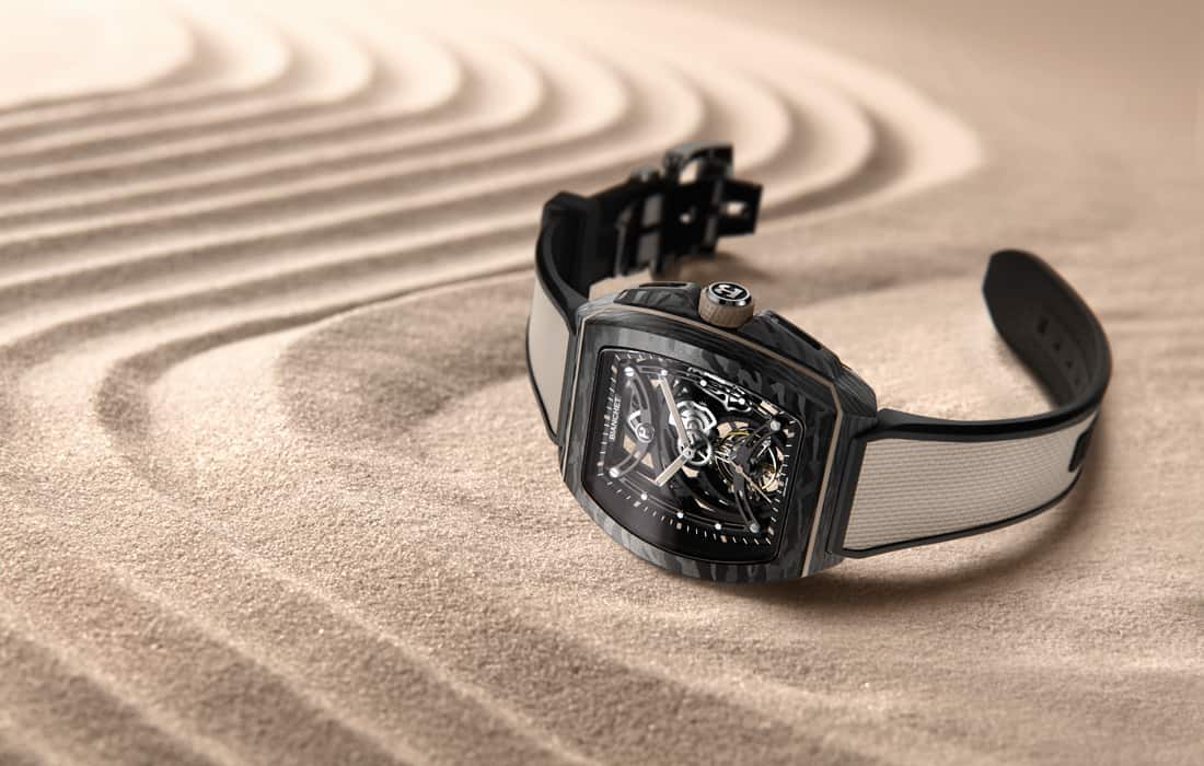 Bianchet lance la Tourbillon B1.618 Openwork Carbon Earth