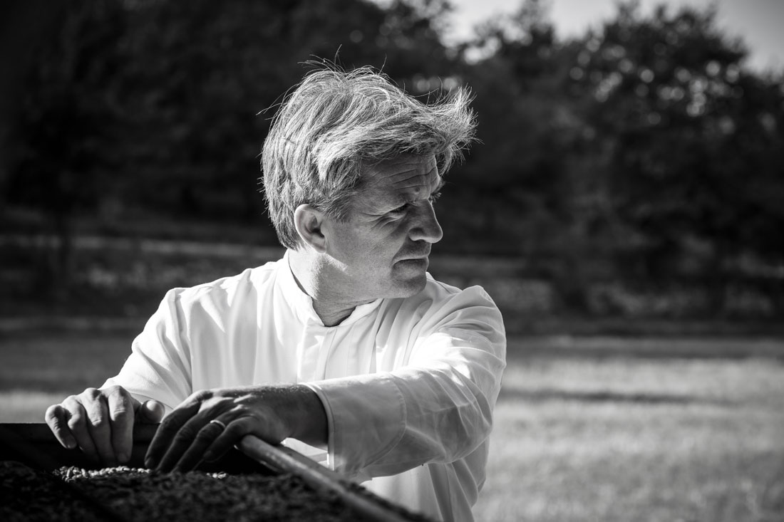 Le Chef étoilé Edouard Loubet prend les commandes du Restaurant du M de Megève