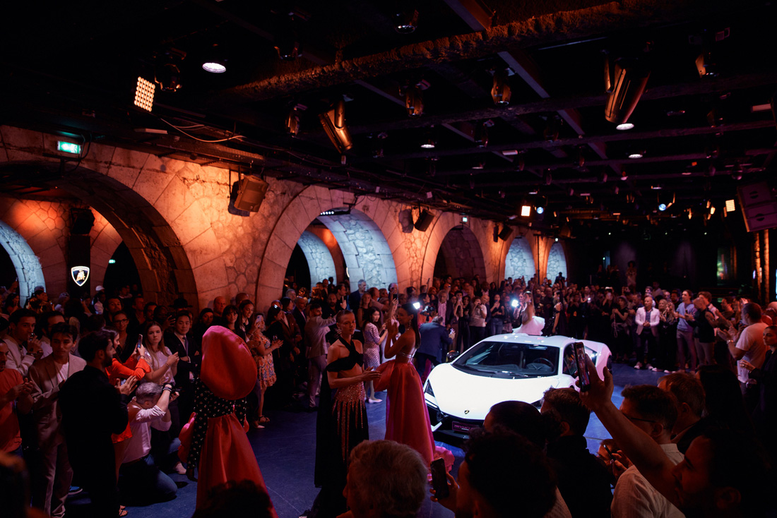 Lamborghini Paris, soirée très Couture pour les 60 ans de la marque